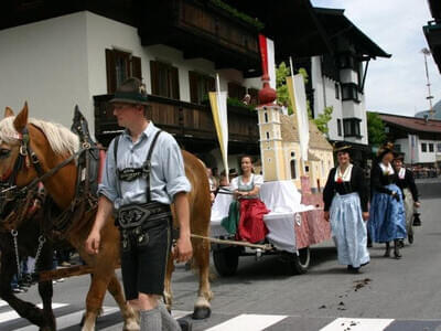 Waidring 2009 - Historischer Umzug Bild 13