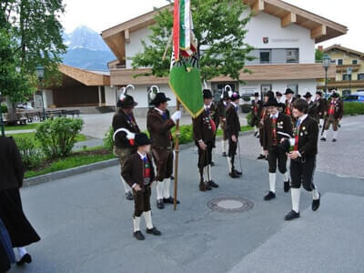 Schützenjahrtag Oberndorf  07. 06. 2013  Bild 86