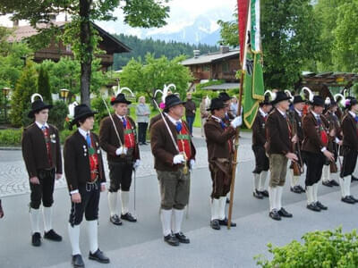 Schützenjahrtag Oberndorf  07. 06. 2013  Bild 45