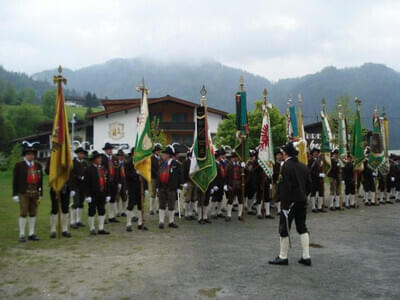 Bat. Schützenfest Waidring 15.05.2015 Bild 21