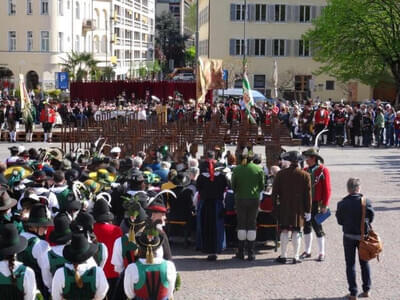 Kreuzsegnung Bozen 18.04.2015 Bild 68