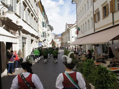 Kreuzsegnung Bozen 18.04.2015 Bild 38