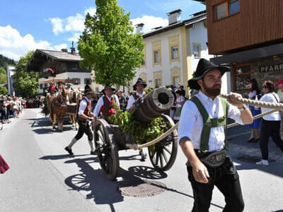 Baon-Fest Kössen Umzug 19.05.2019 Bild 36