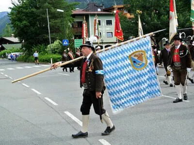 Einmarsch und Kranzniederlegung  Bild 49