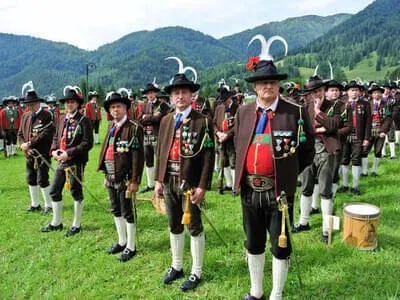 Feldmesse und Ehrungen Bild 1