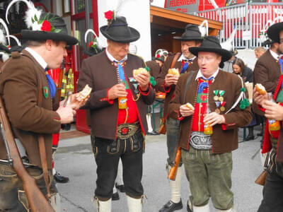 15. Mai Ehrenkompanie Fieberbrunn im Pinzgau Bild 11