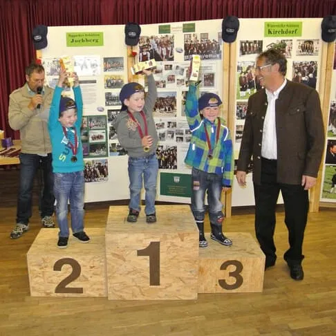 Jungschuetzendreikampf-in-Jochberg-01.06.2013 Jungschuetzendreikampf-in-Jochberg-01.06.2013